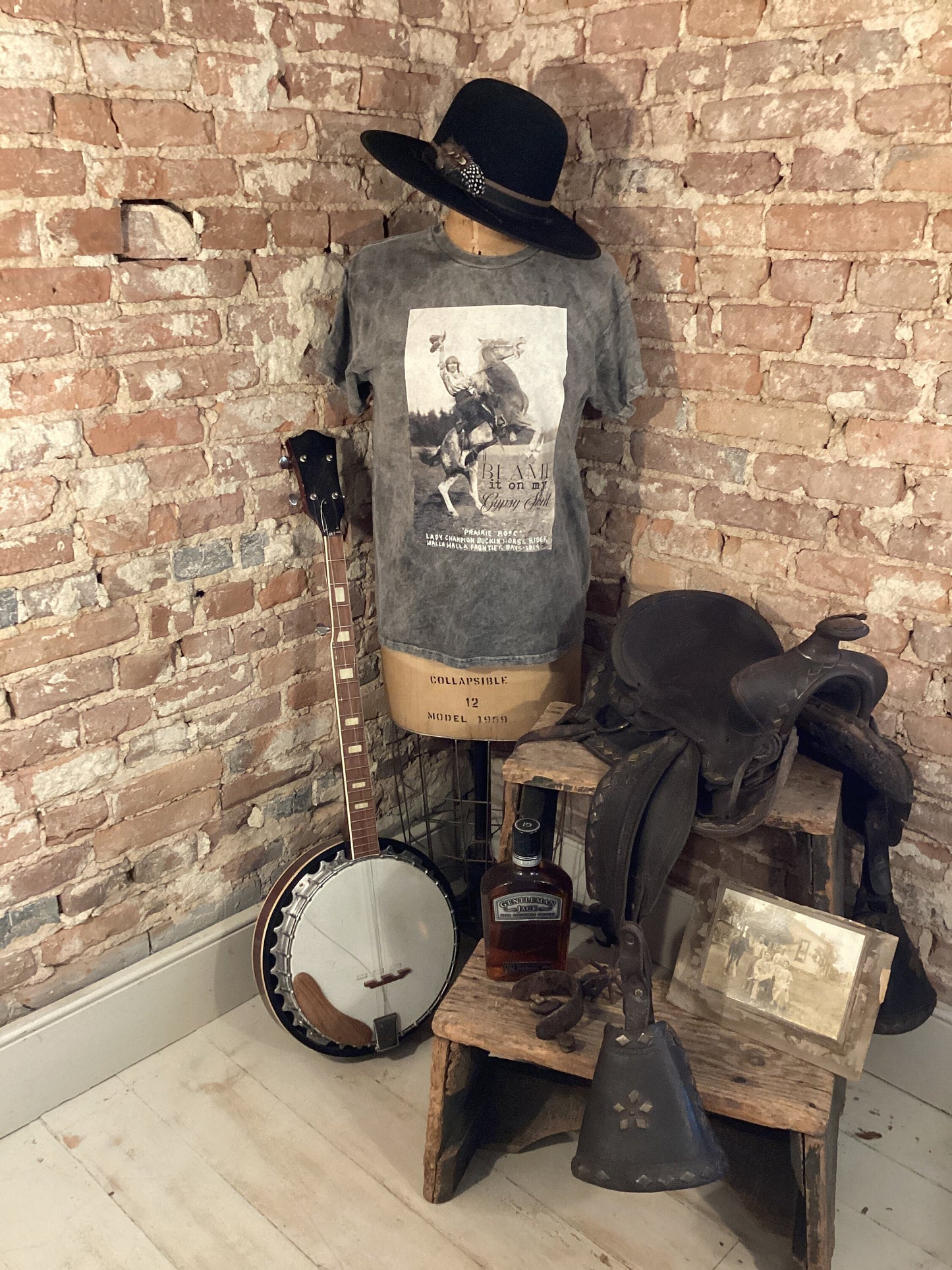 Blame it on my Gypsy Soul/Country Shirt/Cowgirl Shirt/Western Shirt/Horse girl shirt/farmgirl shirt/distressed shirt