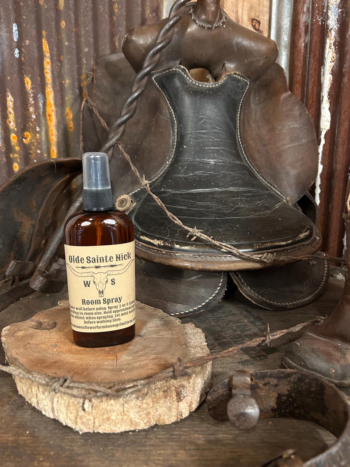 Olde Sainte Nick Highly Scented Farmhouse Style Room Spray 4oz
