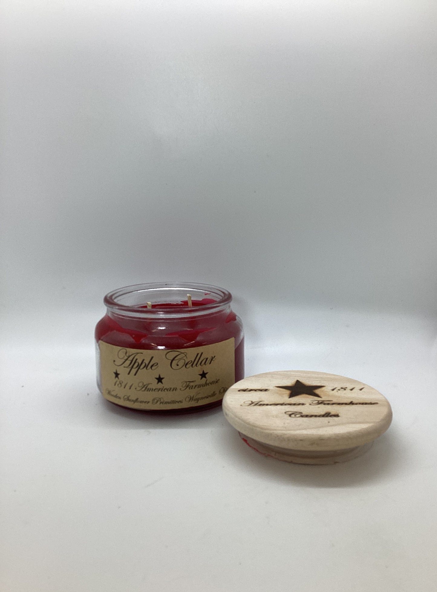 Apple Cellar Highly Scented Candle/Apothecary Jar 10 oz/Paraffin Wax/Farmhouse Candle/Hand Poured Candle/Country-Primitive Candle