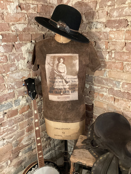 I’m the kind of woman/Country Shirt/Cowgirl Shirt/Western Shirt/Horse girl shirt/farmgirl shirt/distressed shirt/Annie Oakley